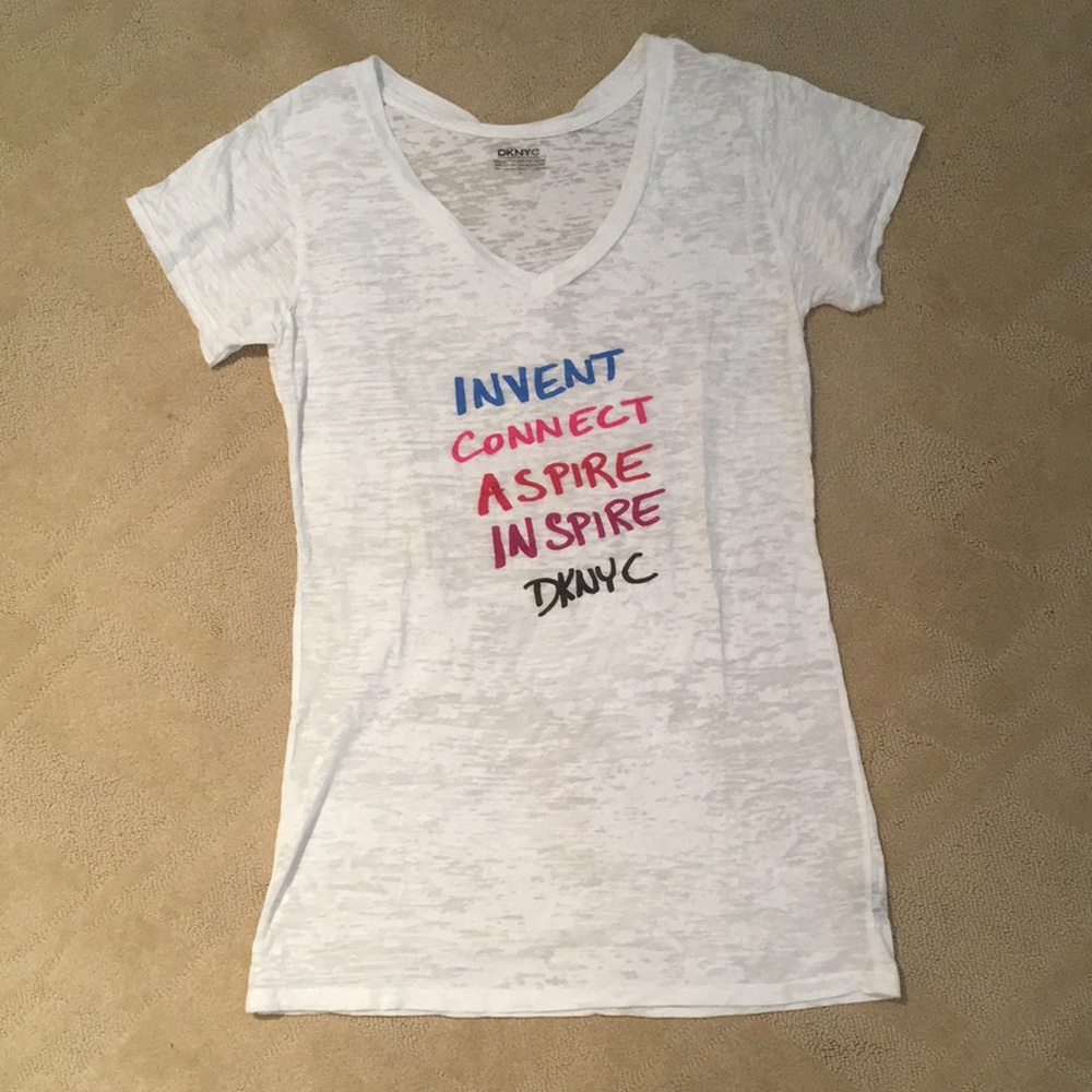 DKNYC T shirt
